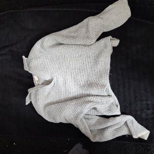 SO cropped grey sweater